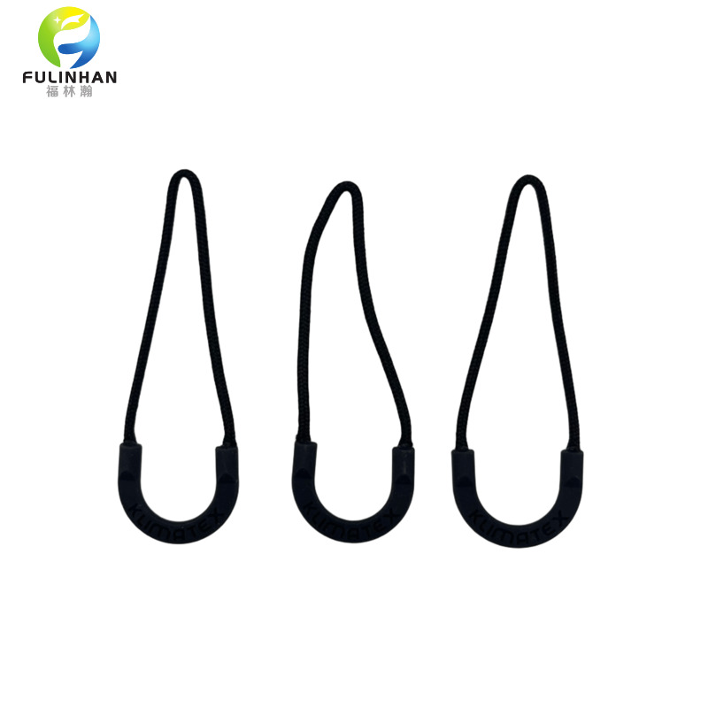 custom rubber logo zipper pullers